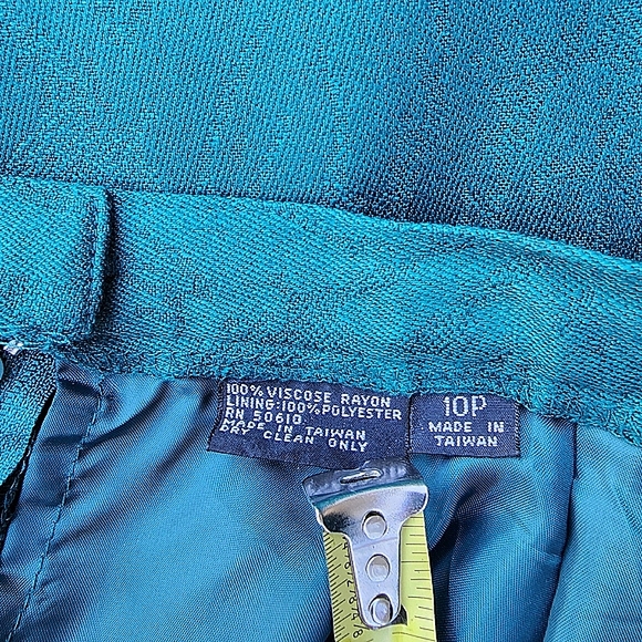 Womens 10P Modern Matriarch Vintage Rich Green Brocade Blazer Skirt Set - Picture 13 of 13